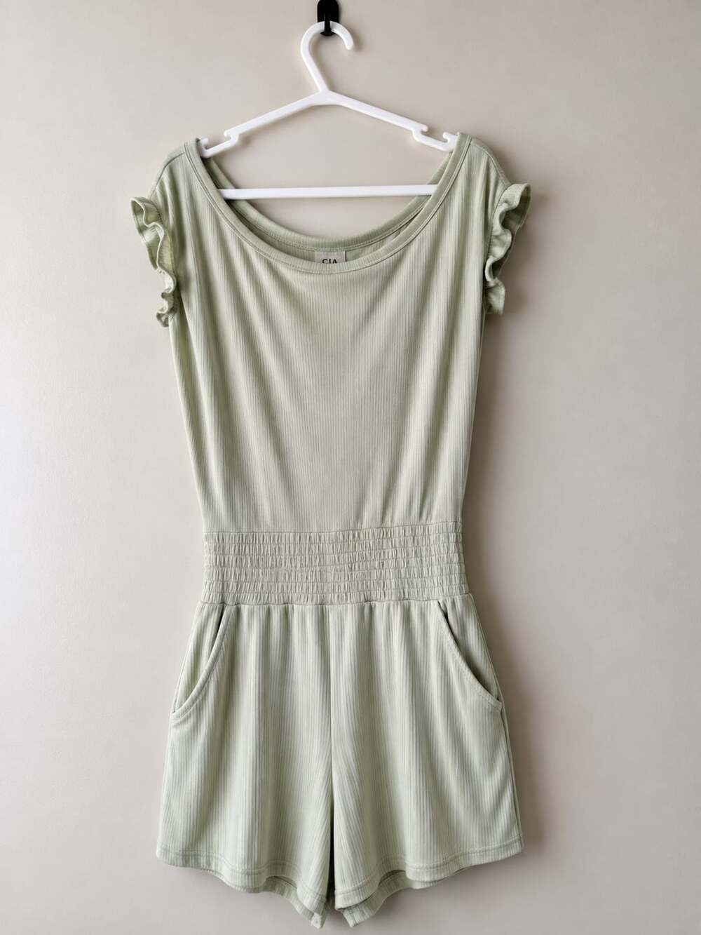 Chaser Sage Green Ribbed Smocked Waist Pocket Romper Size L